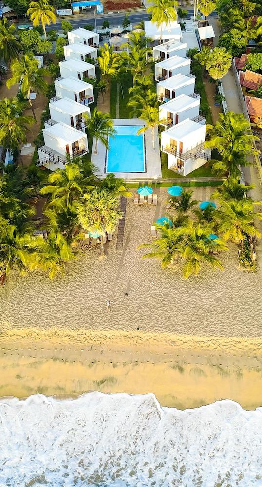 Arugambay Roccos Hotel Arugam Bay Exterior photo