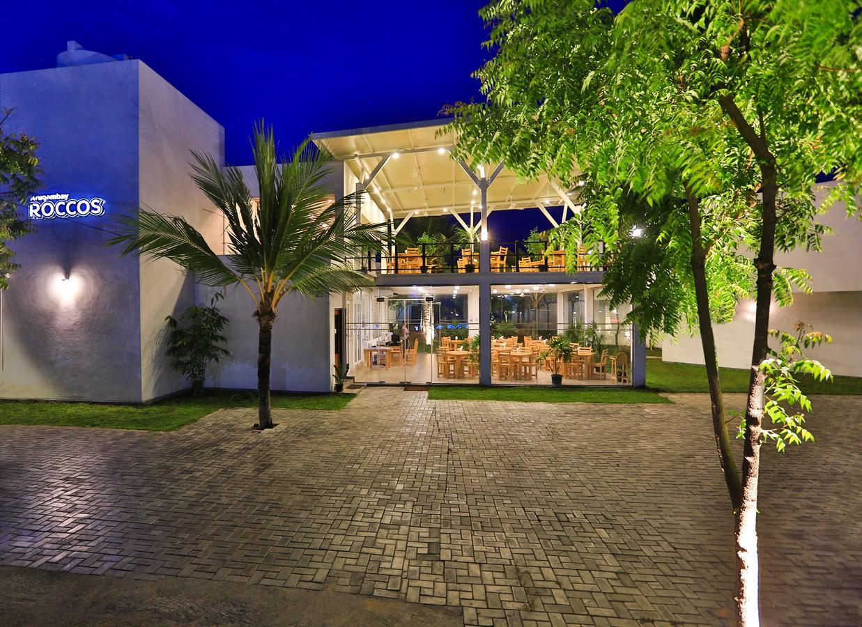 Arugambay Roccos Hotel Arugam Bay Exterior photo