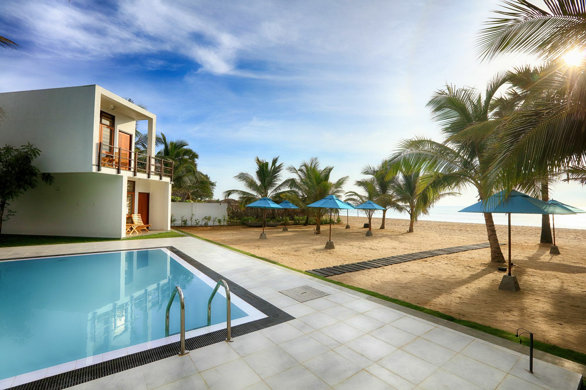 Arugambay Roccos Hotel Arugam Bay Exterior photo
